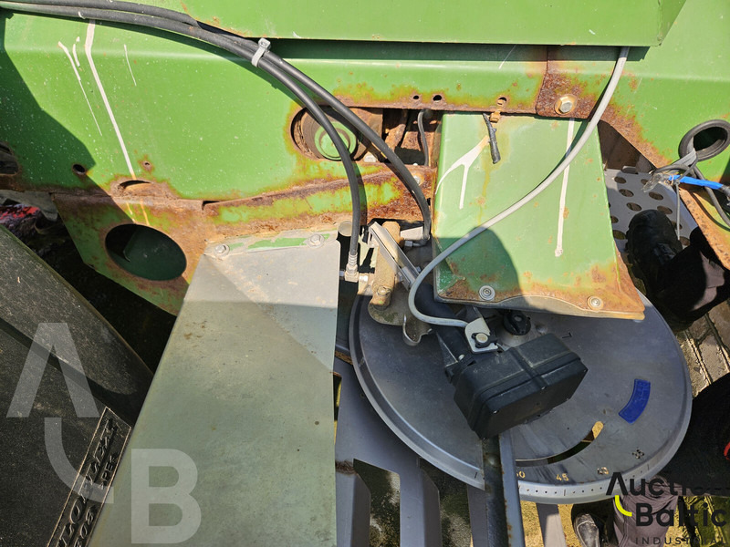 Műtrágyaszóró Amazone Ultra Hydro ZG-B 8200: 19 kép.