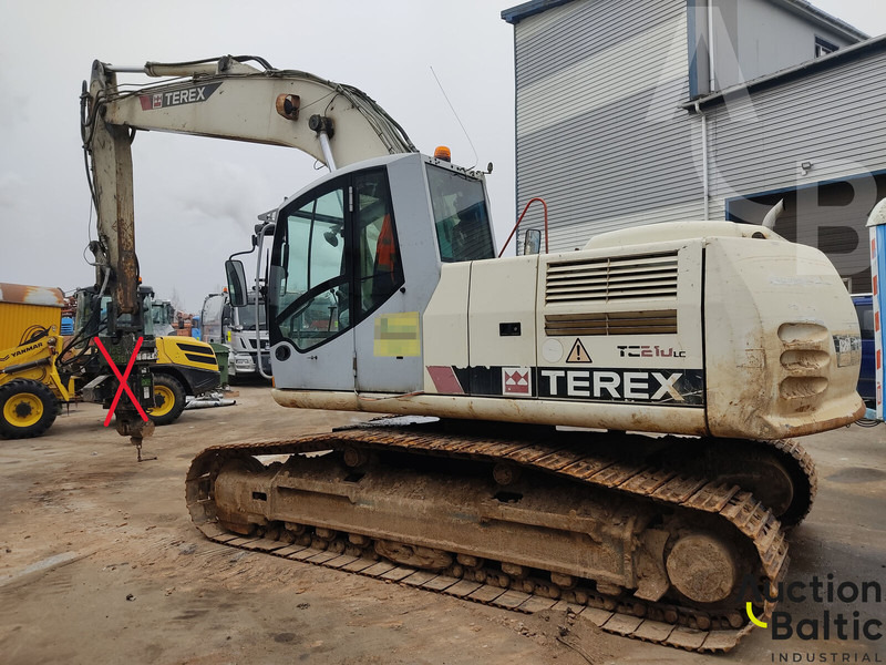 Atlas-Terex TC210LC - Lánctalpas kotró: 4 kép. Atlas-Terex TC210LC - Lánctalpas kotró: 4 kép.