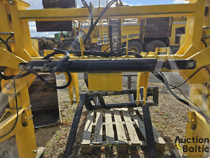 Borona Bednar Striegel-Pro PN 7500: 10 kép.