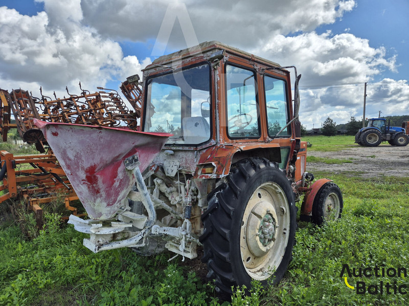 Belarus MTZ 505 - Traktor: 3 kép. Belarus MTZ 505 - Traktor: 3 kép.