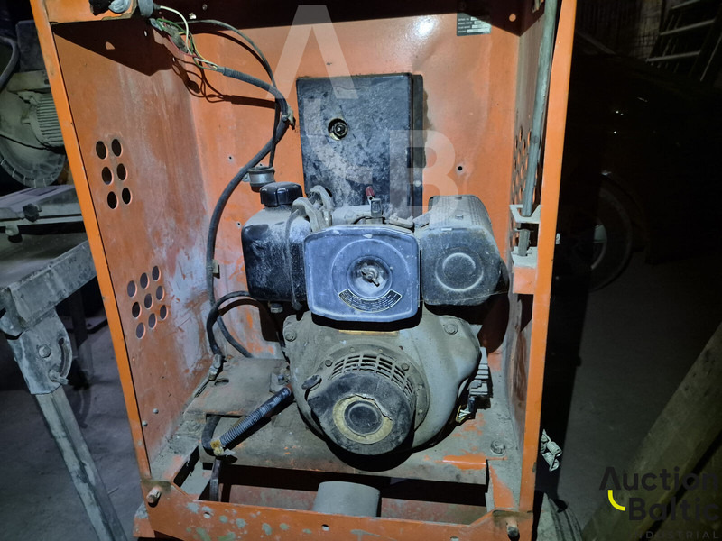 Belle Pemier 100 xt - Betonkeverő: 4 kép. Belle Pemier 100 xt - Betonkeverő: 4 kép.