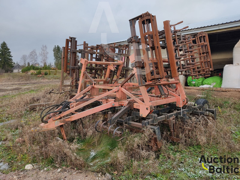 CULTIVATOR - Kultivátor: 2 kép. CULTIVATOR - Kultivátor: 2 kép.