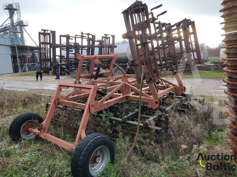 CULTIVATOR - Kultivátor: 3 kép. CULTIVATOR - Kultivátor: 3 kép.