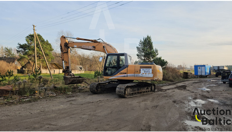 Case CX 210 B - Lánctalpas kotró: 3 kép. Case CX 210 B - Lánctalpas kotró: 3 kép.