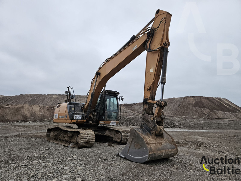 Case CX 210 D - Lánctalpas kotró: 2 kép. Case CX 210 D - Lánctalpas kotró: 2 kép.