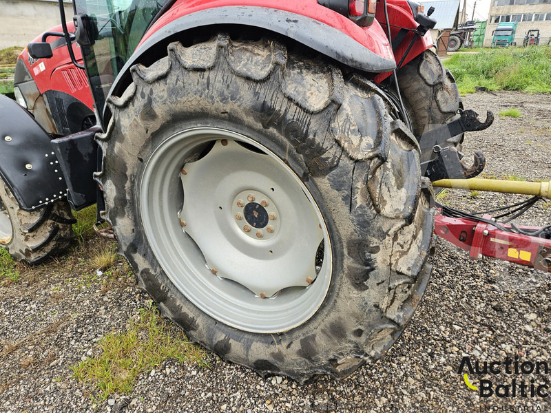 Traktor Case IH Farmall 105 A: 18 kép.