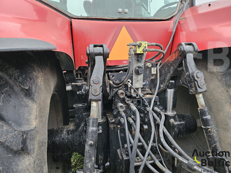 Traktor Case IH Magnum 310: 16 kép. Traktor Case IH Magnum 310: 16 kép.