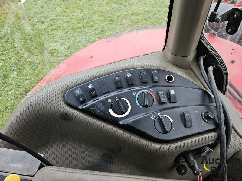 Traktor Case IH Magnum 310: 11 kép. Traktor Case IH Magnum 310: 11 kép.