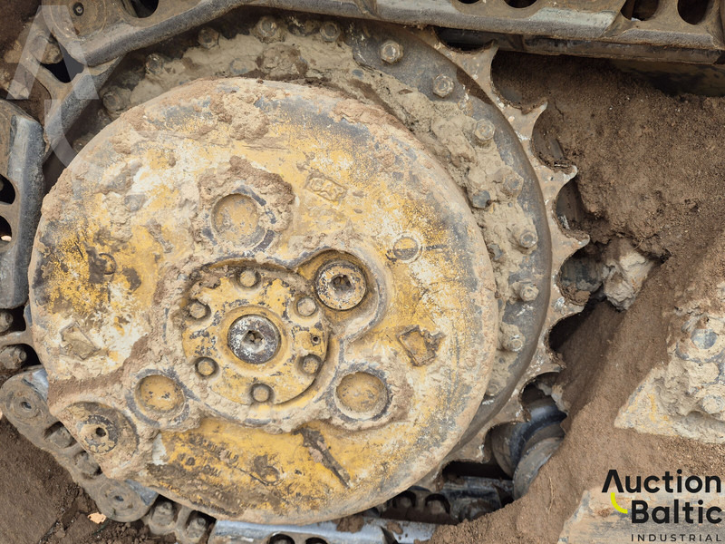 Buldózer Caterpillar D 6 K: 13 kép.