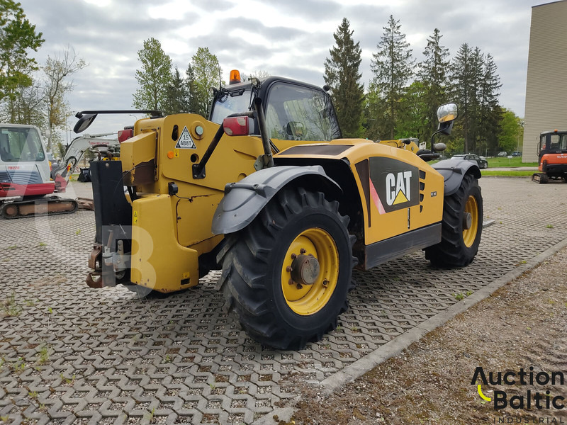 Caterpillar TH407 AG - Teleszkópos rakodó: 3 kép. Caterpillar TH407 AG - Teleszkópos rakodó: 3 kép.