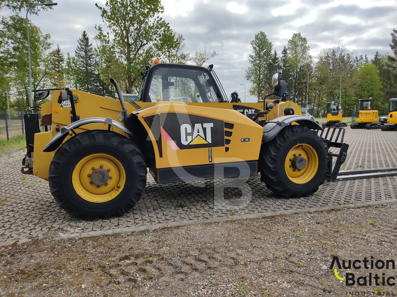 Caterpillar TH407 AG - Teleszkópos rakodó: 5 kép. Caterpillar TH407 AG - Teleszkópos rakodó: 5 kép.