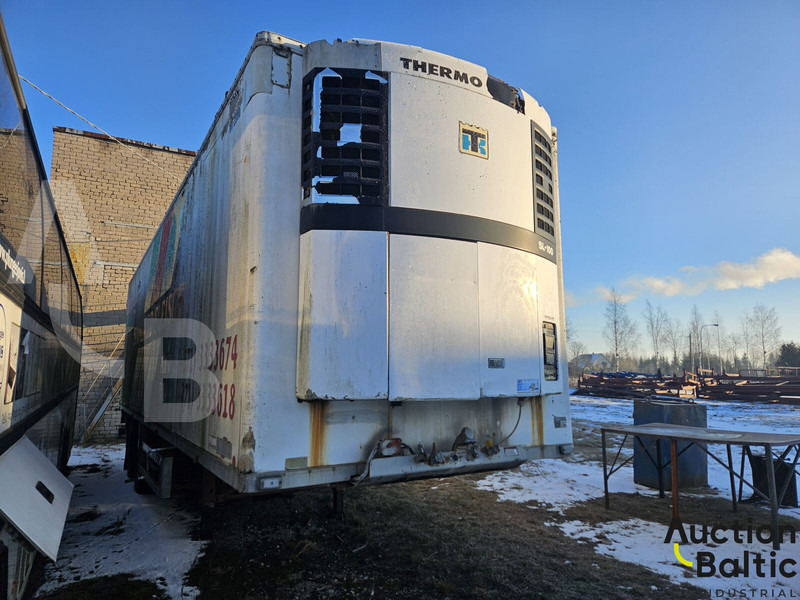 Chereau EUROGAM 247 - Ponyvás félpótkocsi: 1 kép. Chereau EUROGAM 247 - Ponyvás félpótkocsi: 1 kép.