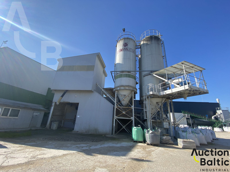 Concrete production line - Betonüzem: 1 kép. Concrete production line - Betonüzem: 1 kép.