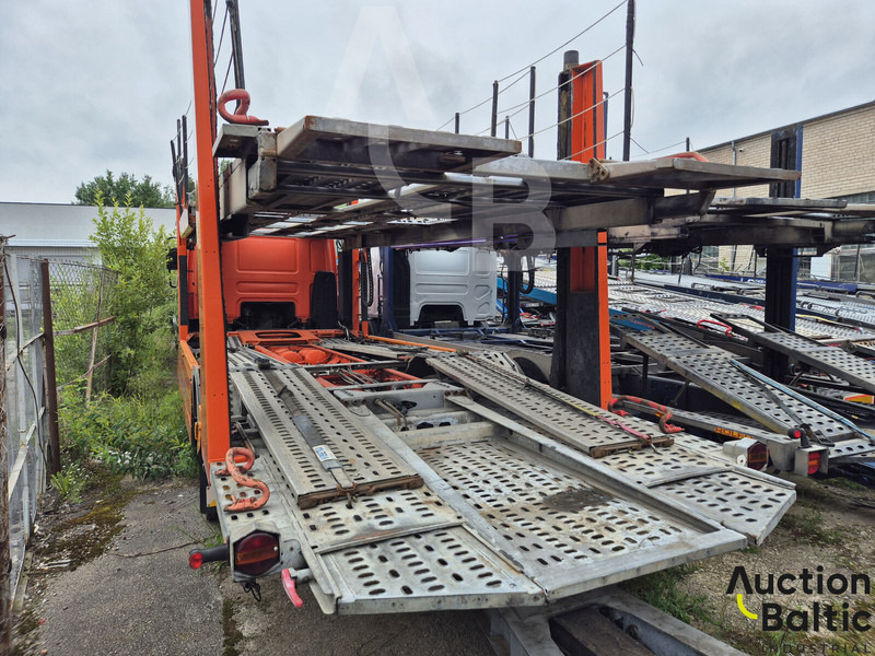 DAF AE75PC - Autószállító teherautó: 4 kép. DAF AE75PC - Autószállító teherautó: 4 kép.