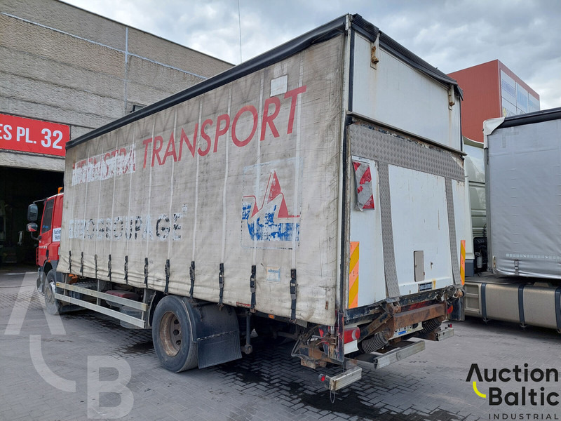 DAF FA CF75 - Ponyvás teherautó: 3 kép. DAF FA CF75 - Ponyvás teherautó: 3 kép.