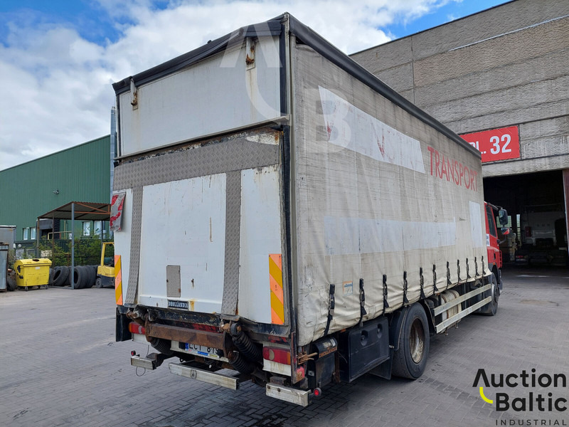 DAF FA CF75 - Ponyvás teherautó: 4 kép. DAF FA CF75 - Ponyvás teherautó: 4 kép.