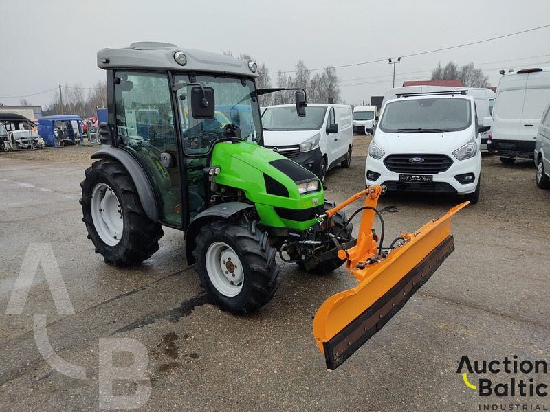 Deutz-Fahr Agrokid 230 - Traktor: 2 kép. Deutz-Fahr Agrokid 230 - Traktor: 2 kép.