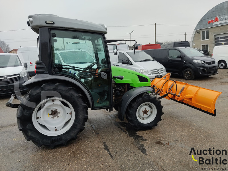 Deutz-Fahr Agrokid 230 - Traktor: 4 kép. Deutz-Fahr Agrokid 230 - Traktor: 4 kép.
