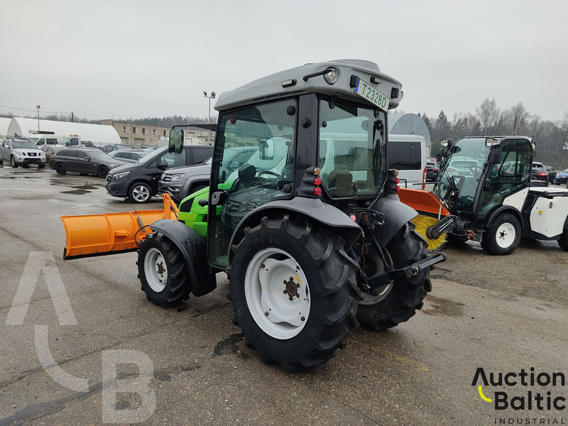 Deutz-Fahr Agrokid 230 - Traktor: 3 kép. Deutz-Fahr Agrokid 230 - Traktor: 3 kép.