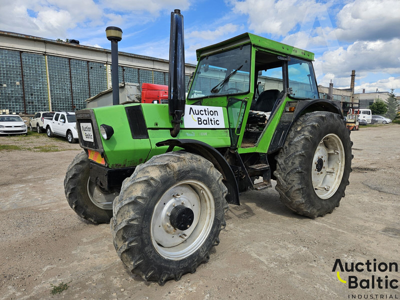 Deutz-Fahr D 1026 A-S - Traktor: 2 kép. Deutz-Fahr D 1026 A-S - Traktor: 2 kép.
