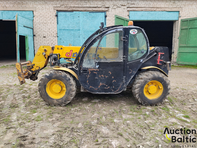 Dieci Mini Agri 25.6 - Teleszkópos rakodó: 3 kép. Dieci Mini Agri 25.6 - Teleszkópos rakodó: 3 kép.