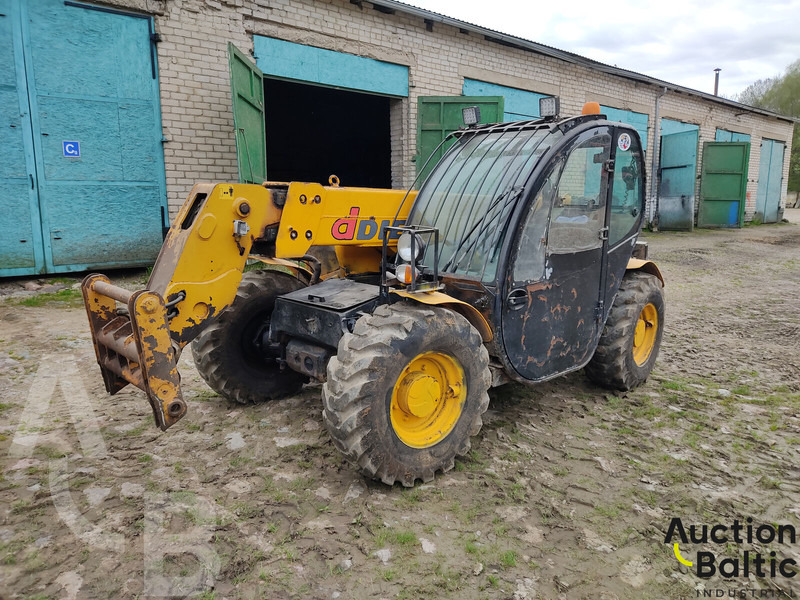 Dieci Mini Agri 25.6 - Teleszkópos rakodó: 1 kép. Dieci Mini Agri 25.6 - Teleszkópos rakodó: 1 kép.