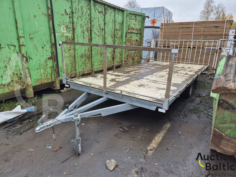 Domantas B2P-5000 - Ponyvás félpótkocsi: 1 kép. Domantas B2P-5000 - Ponyvás félpótkocsi: 1 kép.