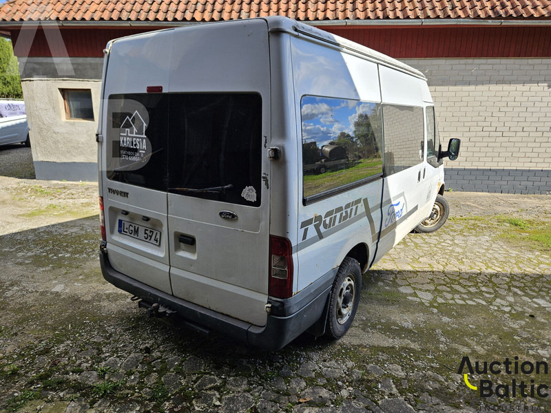 Ford Transit - Kis furgon: 3 kép. Ford Transit - Kis furgon: 3 kép.