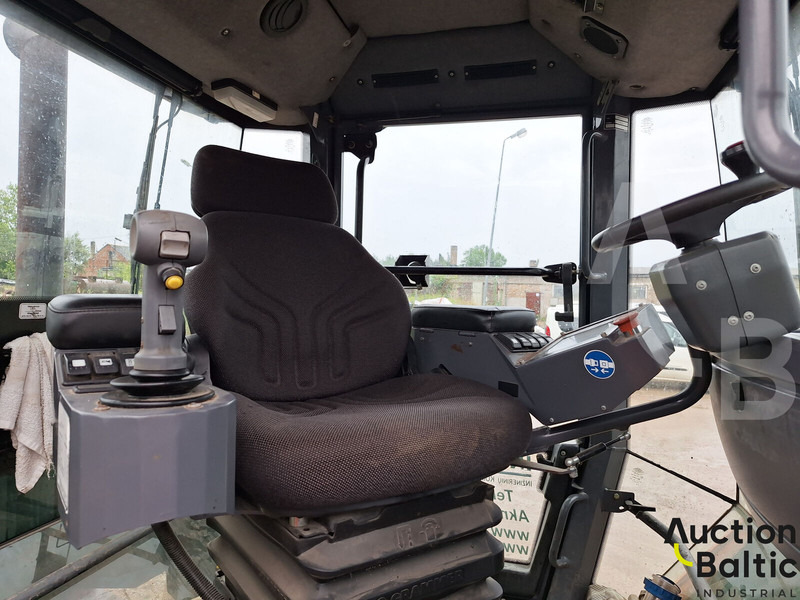 Hamm DV 70 VV - Henger: 5 kép. Hamm DV 70 VV - Henger: 5 kép.