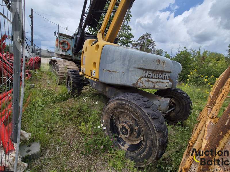 Haulotte HA 260 PX - Személyemelő: 5 kép. Haulotte HA 260 PX - Személyemelő: 5 kép.
