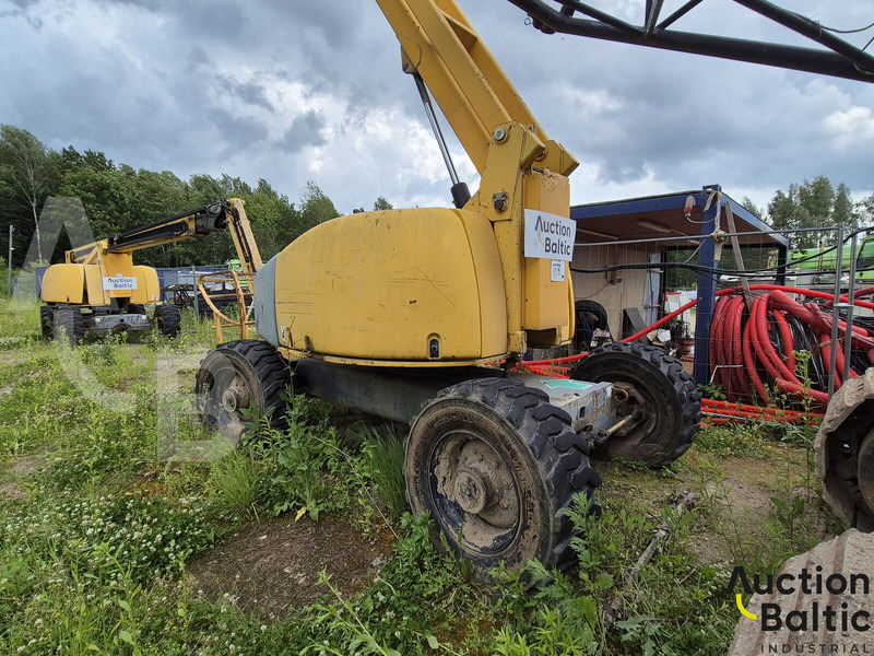 Haulotte HA 260 PX - Személyemelő: 4 kép. Haulotte HA 260 PX - Személyemelő: 4 kép.