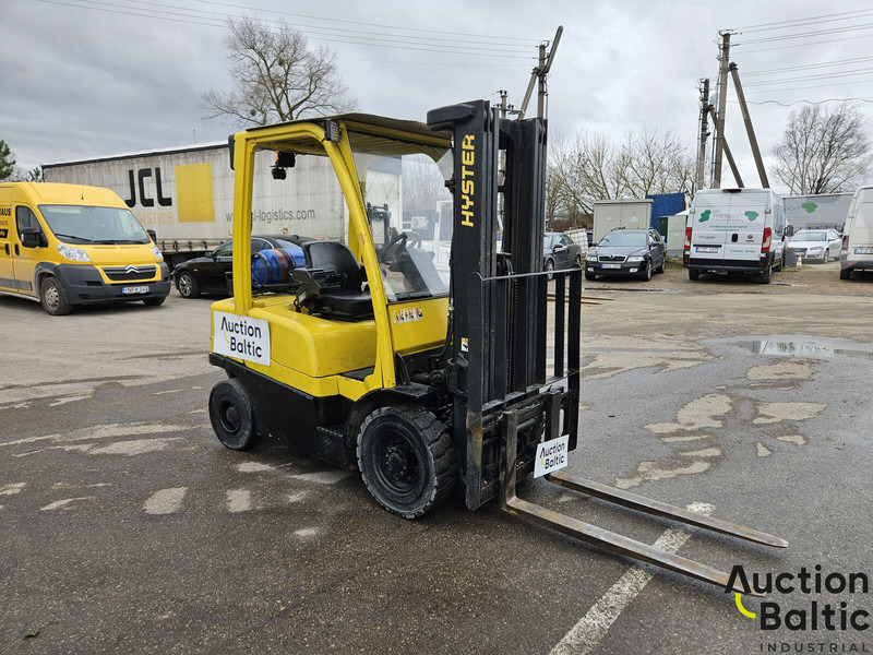 Hyster H2.5 FT - Gázüzemű targonca: 2 kép. Hyster H2.5 FT - Gázüzemű targonca: 2 kép.