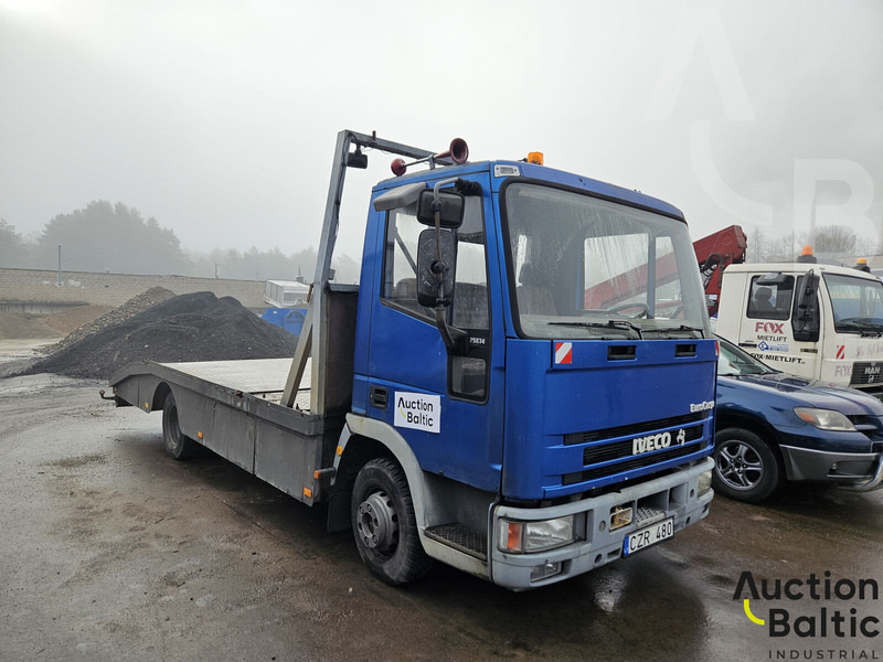 Iveco 75E14 - Vontató: 2 kép. Iveco 75E14 - Vontató: 2 kép.