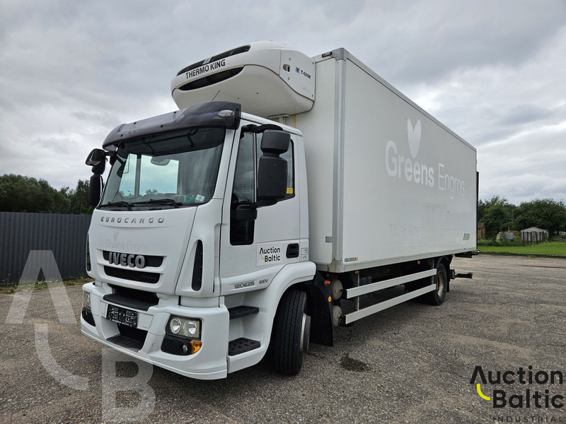 Iveco Euro Cargo 120E 25 - Hűtős teherautó: 1 kép. Iveco Euro Cargo 120E 25 - Hűtős teherautó: 1 kép.