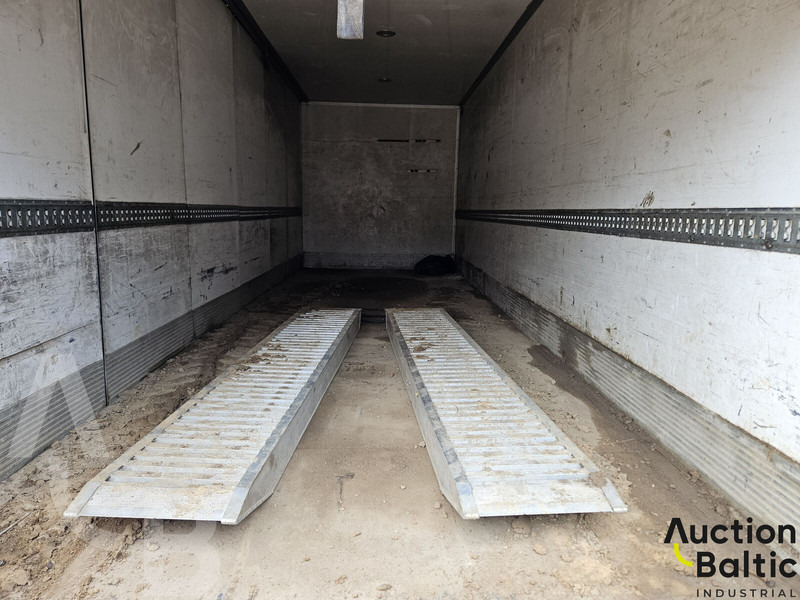 Iveco Eurocargo 150E23 - Dobozos felépítményű teherautó: 5 kép. Iveco Eurocargo 150E23 - Dobozos felépítményű teherautó: 5 kép.