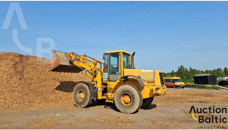 JCB 426 HT - Gumikerekes homlokrakodó: 5 kép. JCB 426 HT - Gumikerekes homlokrakodó: 5 kép.