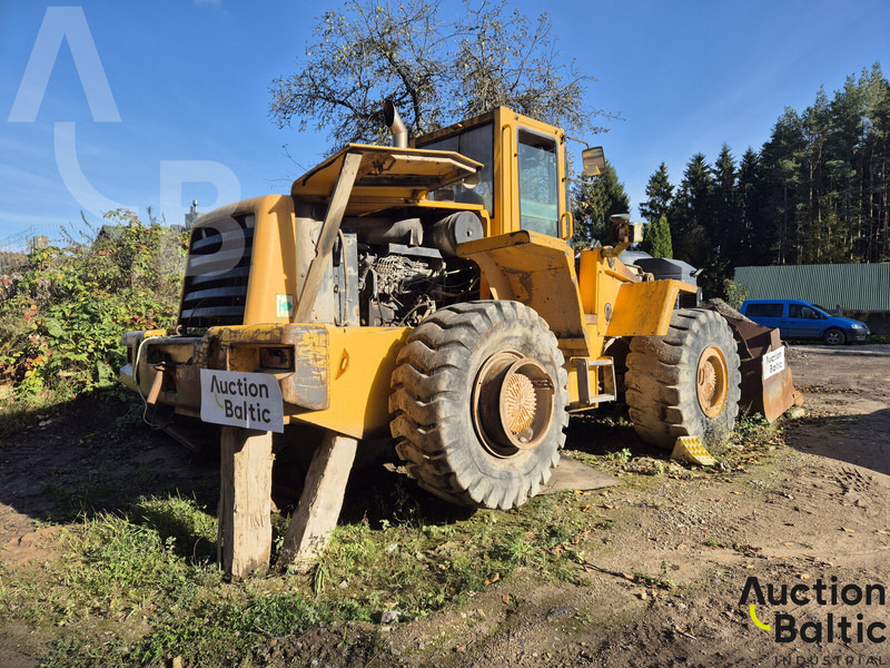 JCB 456 B ZX - Gumikerekes homlokrakodó: 5 kép. JCB 456 B ZX - Gumikerekes homlokrakodó: 5 kép.