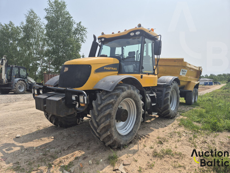 JCB Fastrac 3220 - Traktor: 1 kép. JCB Fastrac 3220 - Traktor: 1 kép.