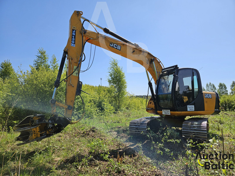 JCB JS 130 LC - Lánctalpas kotró: 1 kép. JCB JS 130 LC - Lánctalpas kotró: 1 kép.