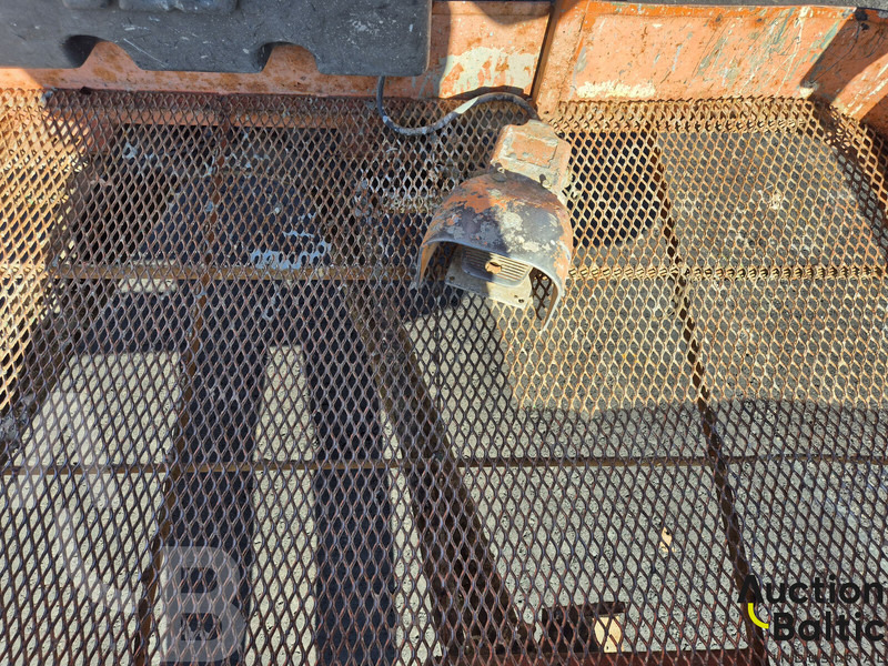 Személyemelő JLG 450 AJ: 17 kép. Személyemelő JLG 450 AJ: 17 kép.