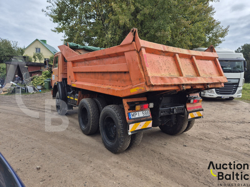 Kamaz 55111 - Billenőplatós teherautó: 4 kép. Kamaz 55111 - Billenőplatós teherautó: 4 kép.