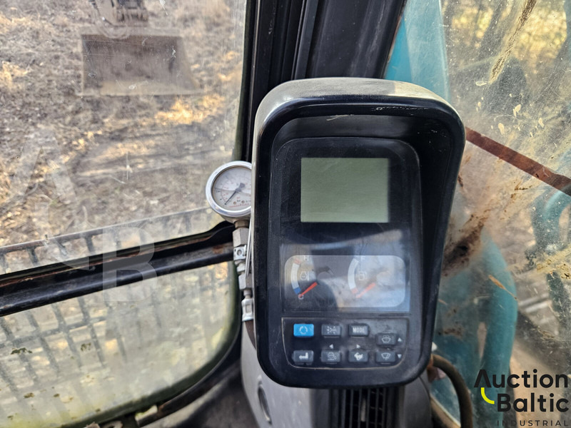 Lánctalpas daru Kobelco SK 210 LC-8: 11 kép. Lánctalpas daru Kobelco SK 210 LC-8: 11 kép.