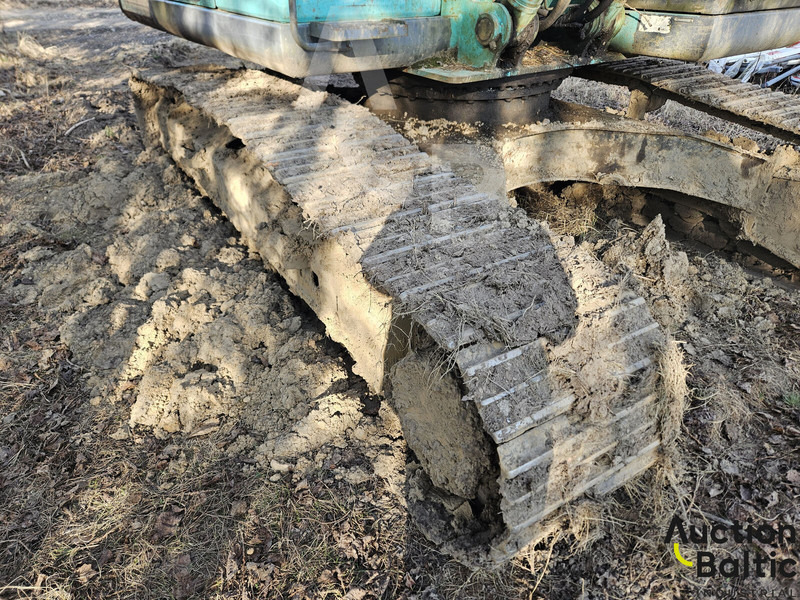 Lánctalpas daru Kobelco SK 210 LC-8: 17 kép. Lánctalpas daru Kobelco SK 210 LC-8: 17 kép.