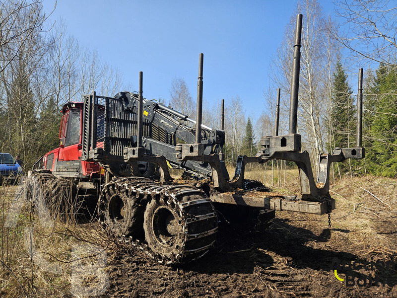 Komatsu XF 875-0 - Erdészeti pótkocsi: 4 kép. Komatsu XF 875-0 - Erdészeti pótkocsi: 4 kép.