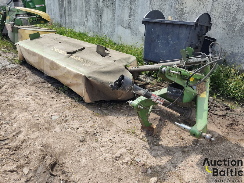Krone ActiveMow R360 - Fűkasza: 1 kép. Krone ActiveMow R360 - Fűkasza: 1 kép.