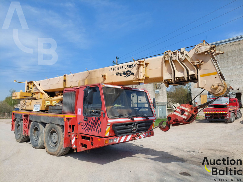 Krupp KMK 3045 - Terepjáró autódaru: 2 kép. Krupp KMK 3045 - Terepjáró autódaru: 2 kép.