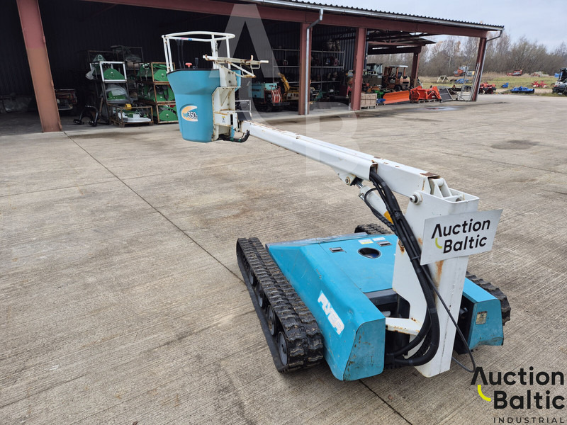 Kubota FHD 350 C - Személyemelő: 4 kép. Kubota FHD 350 C - Személyemelő: 4 kép.