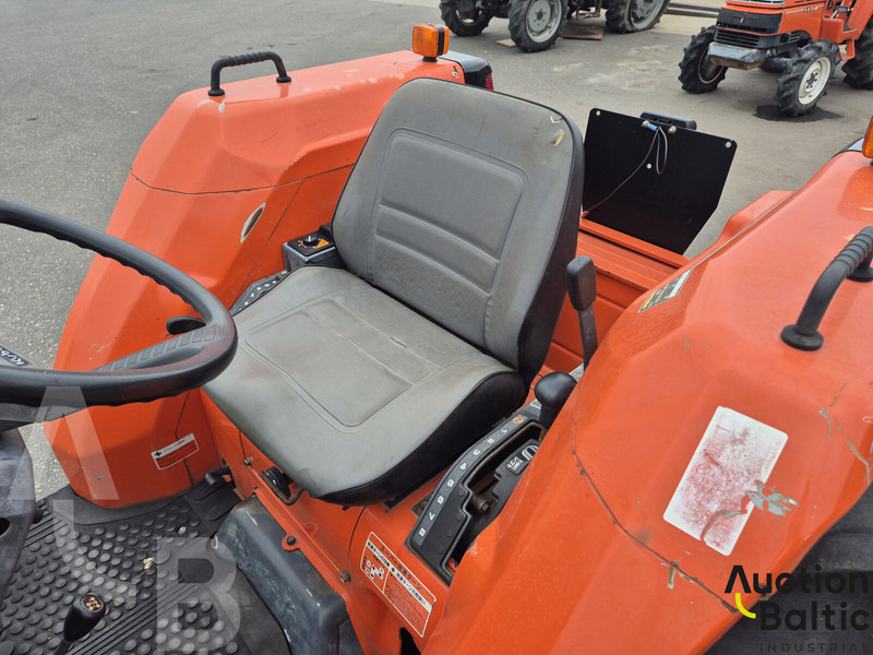 Kubota GL 29 - Traktor: 5 kép. Kubota GL 29 - Traktor: 5 kép.
