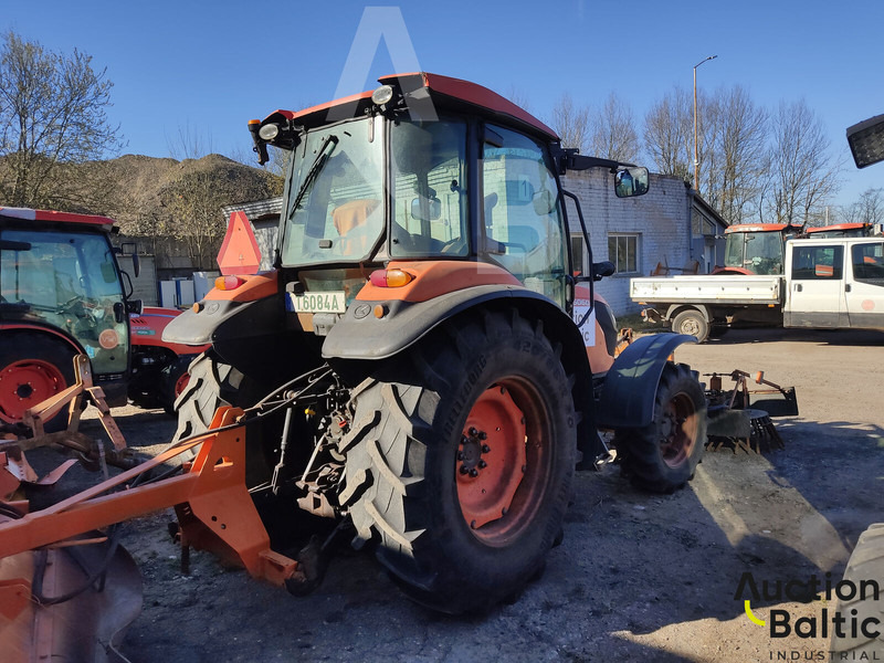 Kubota M 6060-C - Traktor: 4 kép. Kubota M 6060-C - Traktor: 4 kép.