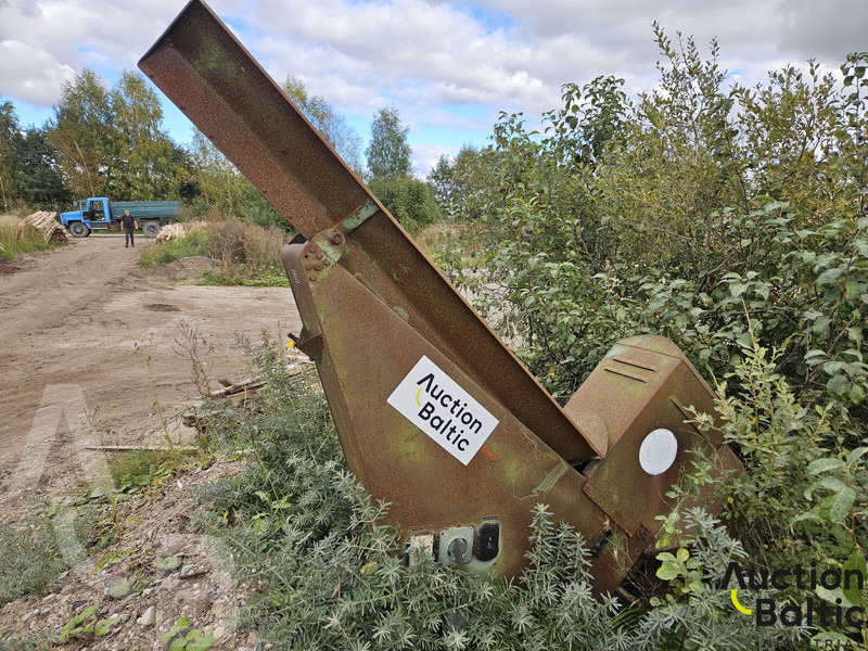 Kurt Honerloh - Rönkhasító: 1 kép. Kurt Honerloh - Rönkhasító: 1 kép.